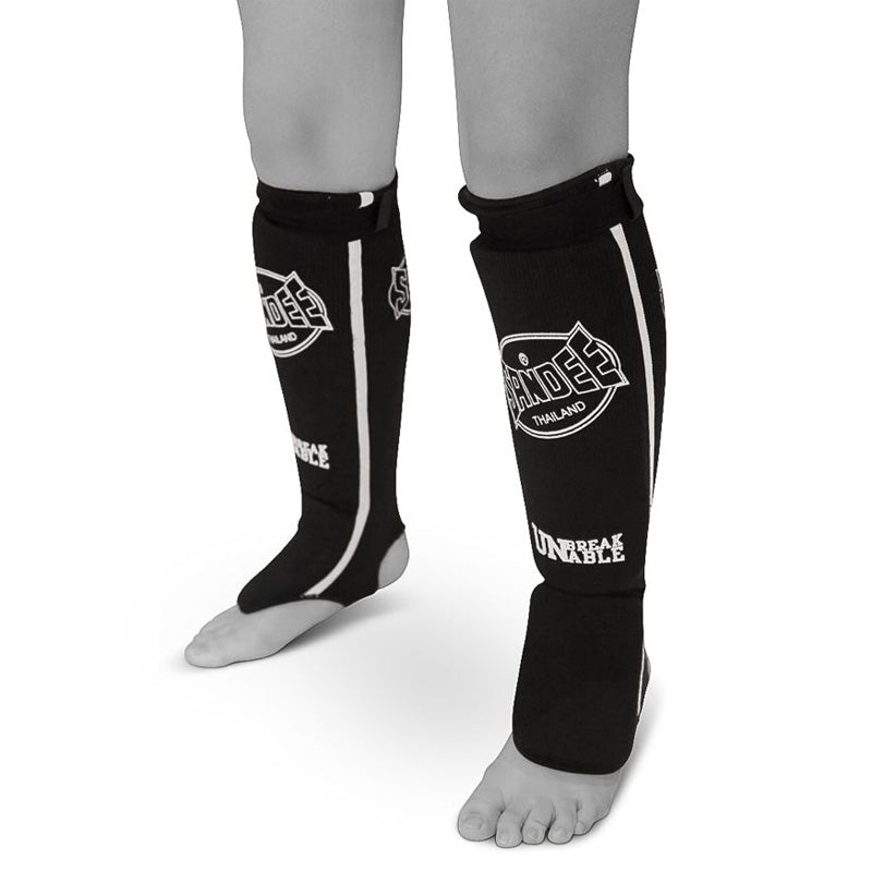 Cotton Slip-on Competition Shinguards - Black & White