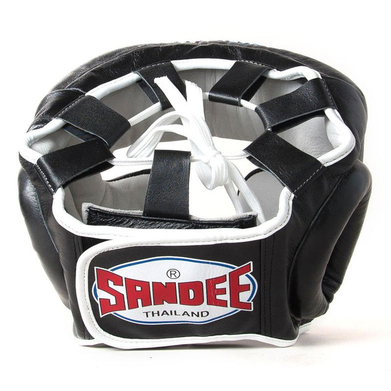 Kids Closed Face Head Guard - Black & White