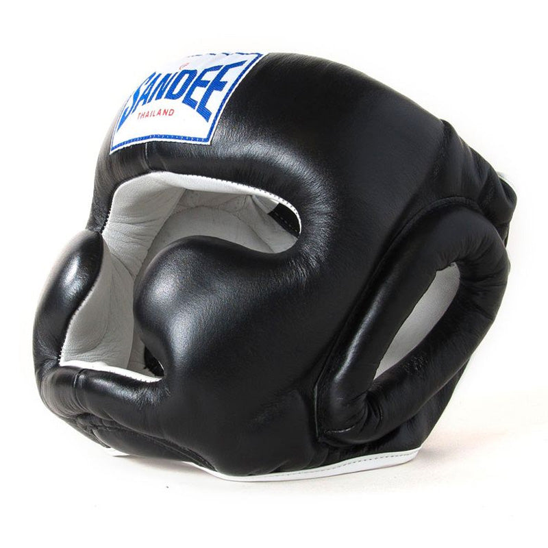 Kids Closed Face Head Guard - Black & White